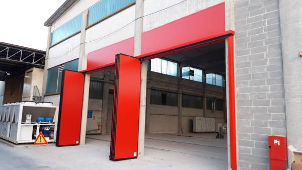 Aprico PORTONI INDUSTRIALI SCORREVOLI - immagine 2